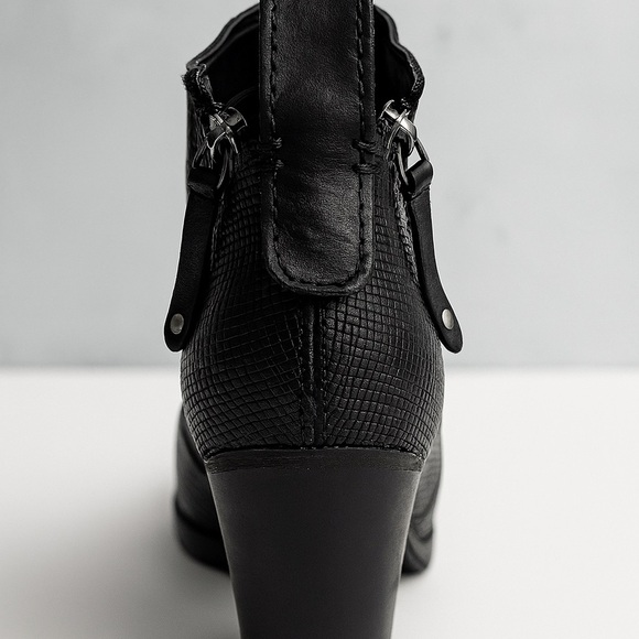 dv by Dolce Vita Black Side-Zip Booties | Size 10 | 3” Heels - Picture 4 of 7